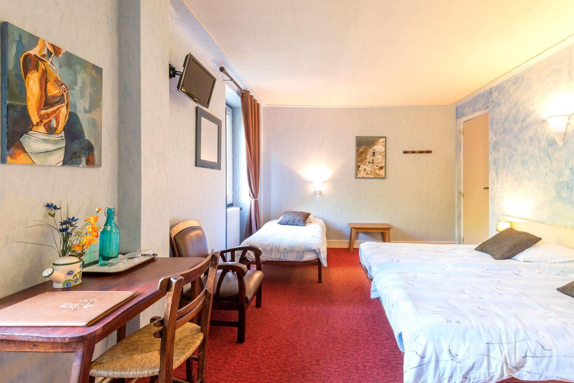 Hotel Logis Du Val D'aure 2*