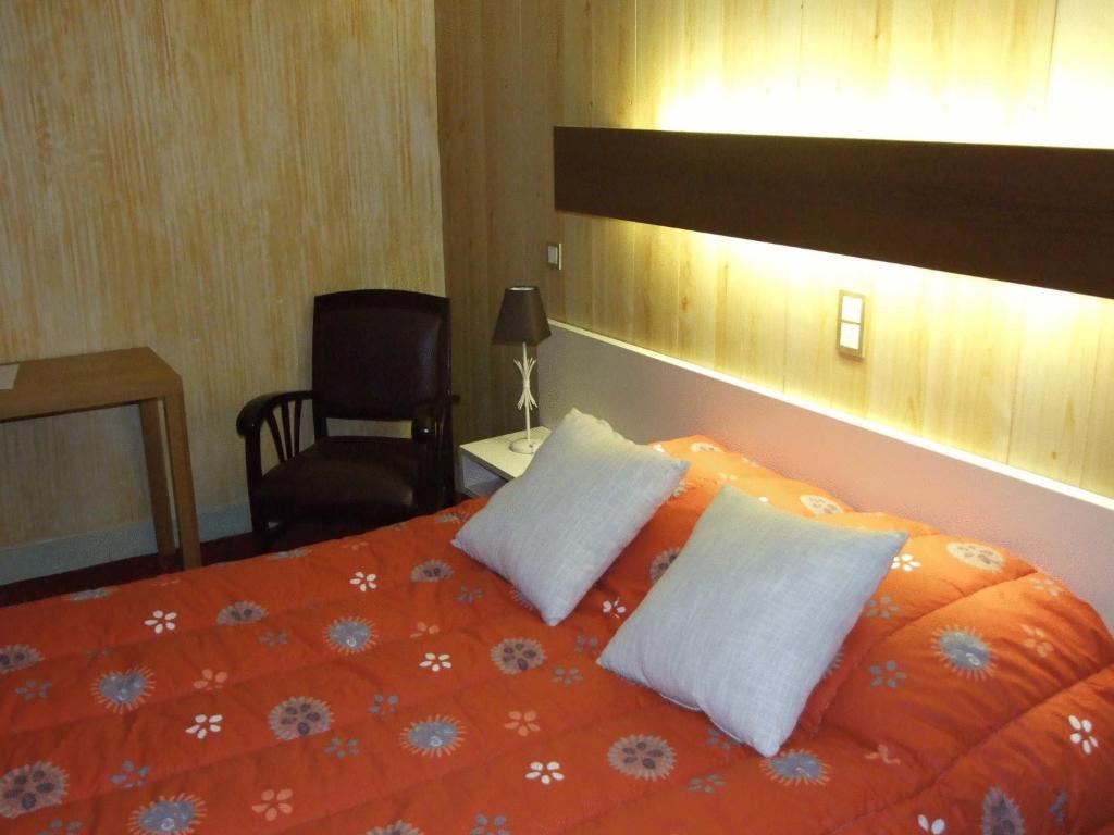 Logis Du Val D'aure Hotel